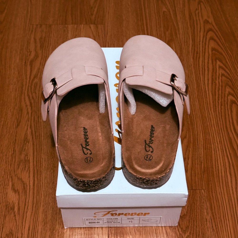FOREVER LINK SHOES - BERK-64 Clogs - Picture 3 of 4